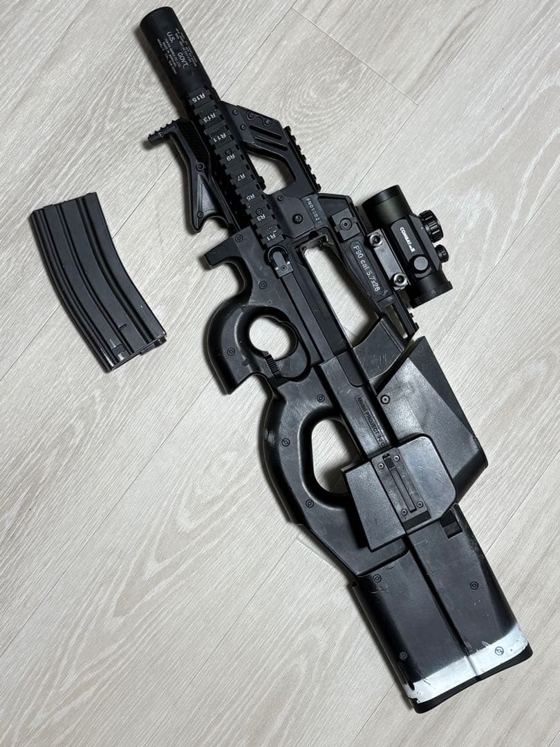 東京マルイ　P90 内外装カスタム