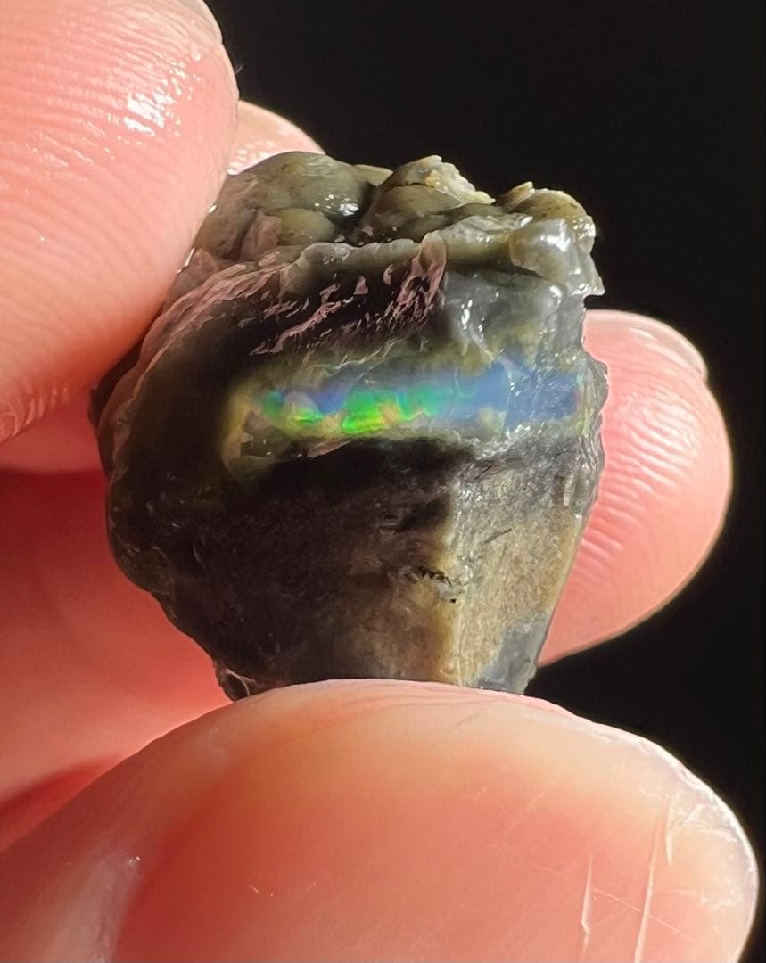 国産鉱物　福島県宝坂産　ノーブルオパール