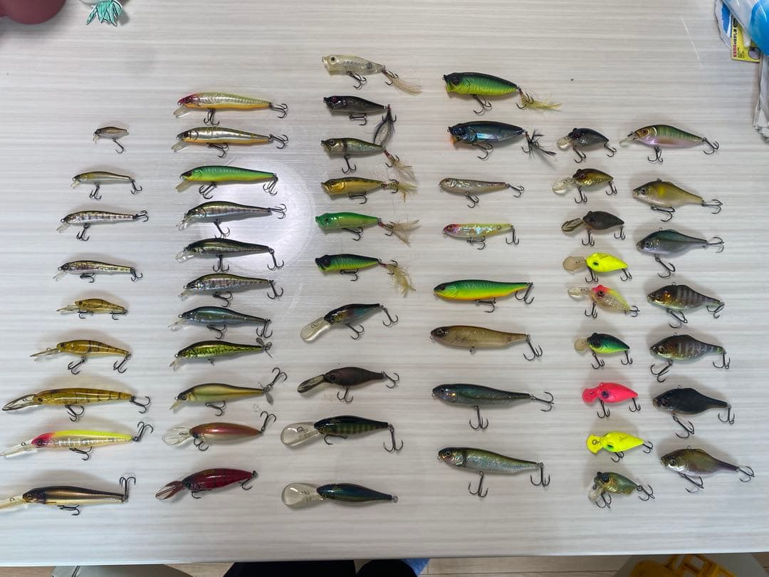 メガバス　55点　ルアーセット　一部割れありフックなし　まとめ売り 全14色】メガバス シャッディングX R55 サスペンド Megabass - 【バス