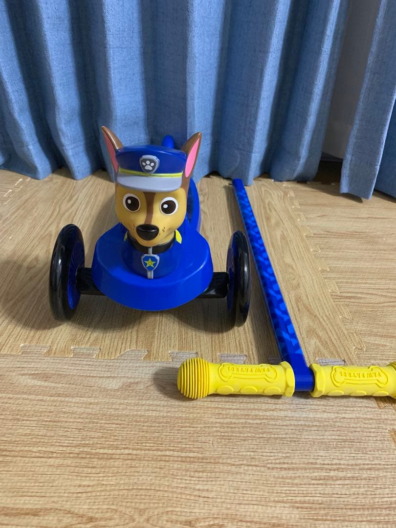 日本未発売！！パウパトロール　キックボード　新品未使用