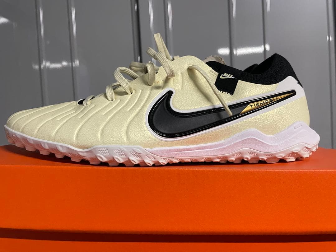 Nike Tiempo LEGEND PRO TF 27cm ティエンポ 楽天市場】ナイキ TIEMPO LEGEND 10 PRO ティエンポ レジェンド 10