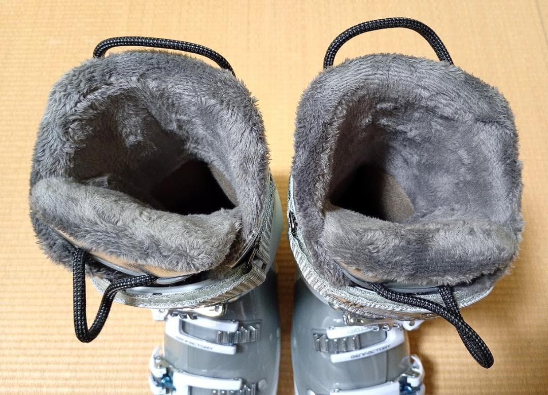 24.0〜24.5cm スキーブーツ GENFACTORY CARVE-5