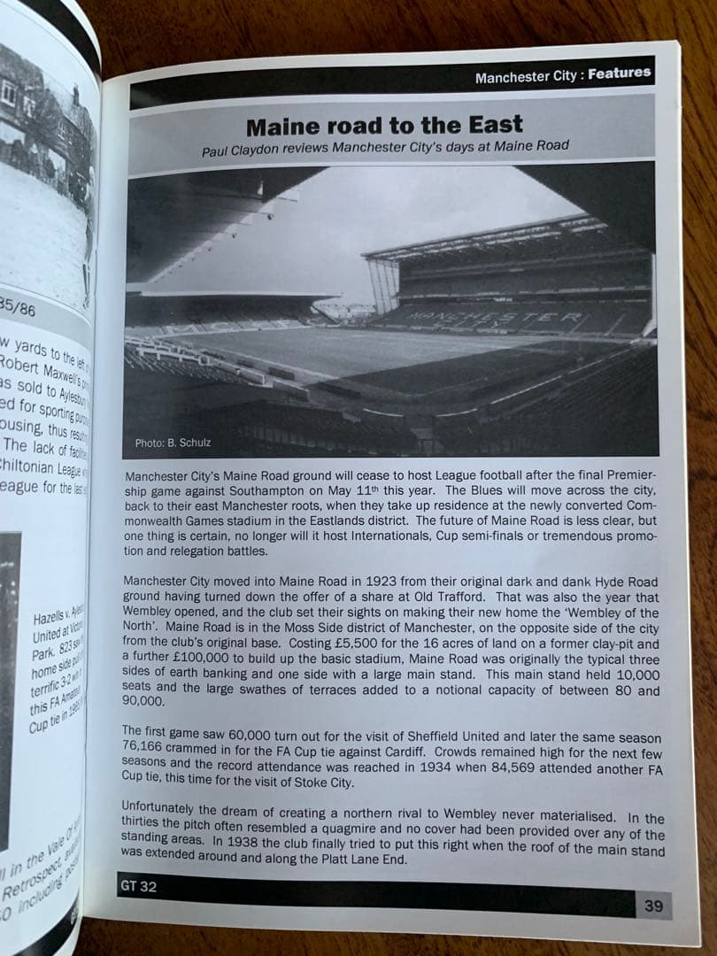 \"GROUNDTASTIC＂英国フットボールグラウンドマガジン季刊4冊・個人発行