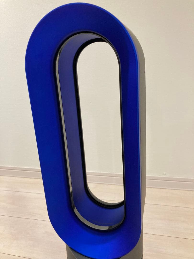 dyson】ダイソン AM09 hot&cool セラミックファンヒーター - メルカリ