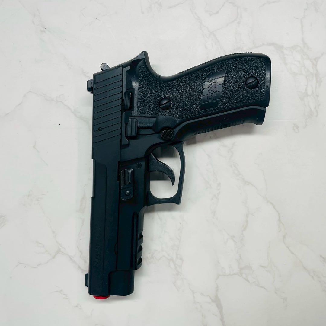 東京マルイ SIG SAUER P226 ガスガン マガジン2個付き 東京マルイ
