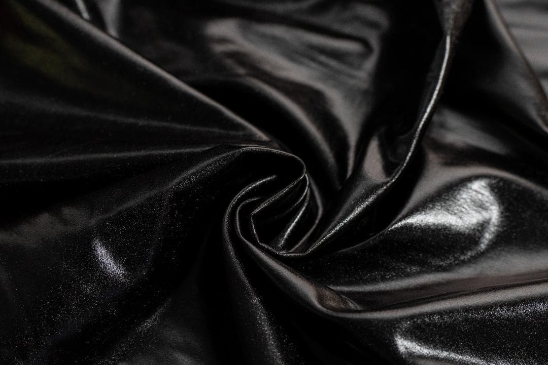 レオタード　ハイレグ　穴あき　光沢ブラック×シアーブラック