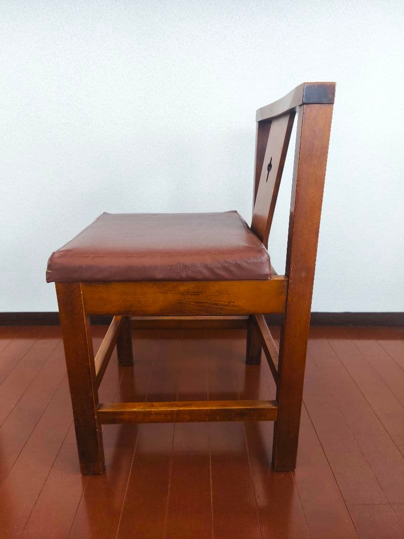 あ*る様 Oliverアンティークチェアoliver human ations