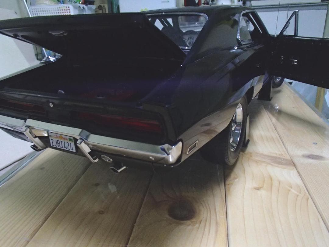 デアゴスティーニ　ダッジ・チャージャーR/T 完成品