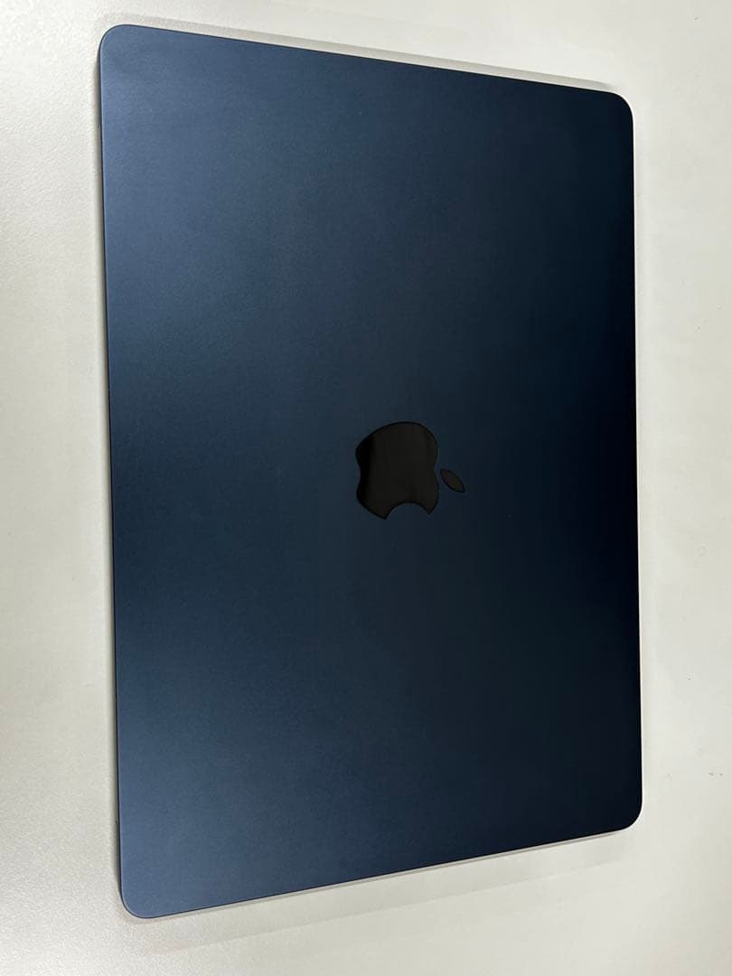 【最終価格】MacBook Air M2/16GB/256GB Amazon.com: Apple 2022 MacBook Air with Apple M2 Chip with 8-Core