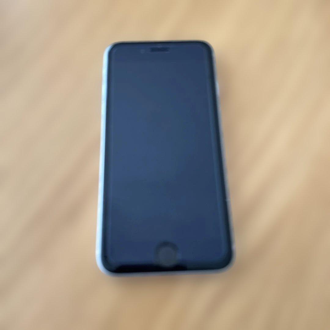 中古　Apple iPhone SE ホワイト iPhone SE (第2世代) 中古一覧｜SIMフリー・キャリア - 価格.com