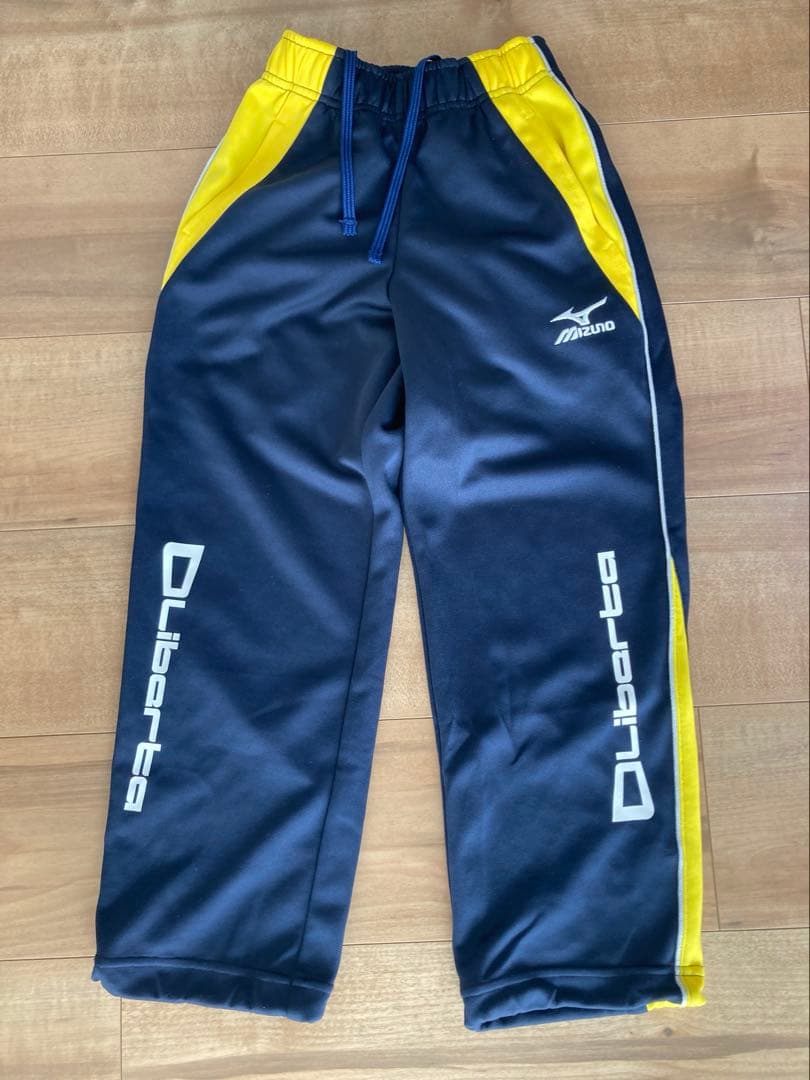 リベルタサッカースクール ジャージ 120上下セット - メルカリ