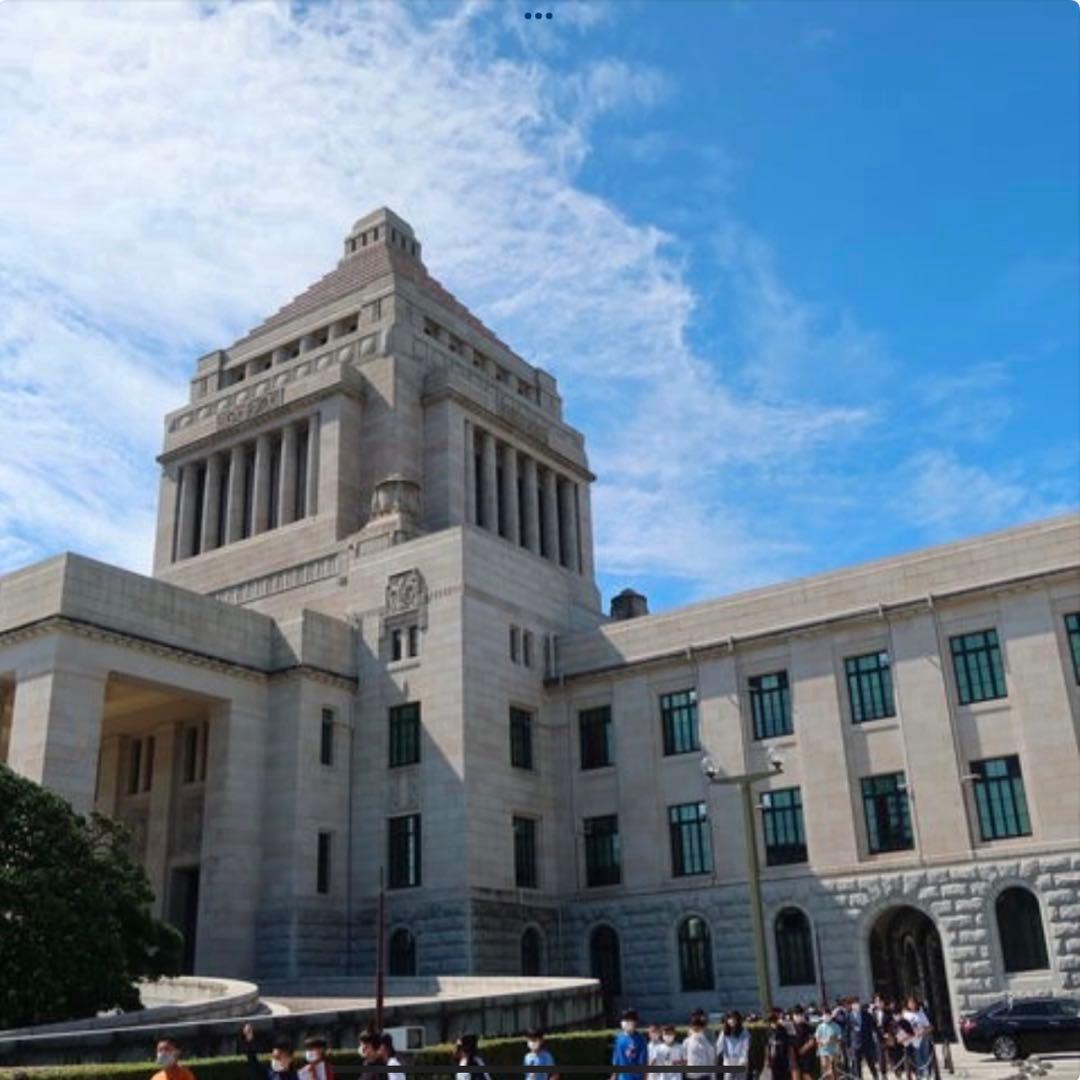 ☆真正品⁉️貿易銀 明治8年 竜 龍 ドラゴンデザイン 900 銀貨保証