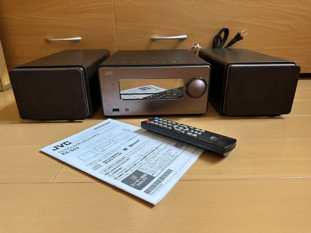 JVC Bluetoothミニコンポ JVC、省スペースなデザインのNFC対応Bluetoothミニコンポ - 価格.com