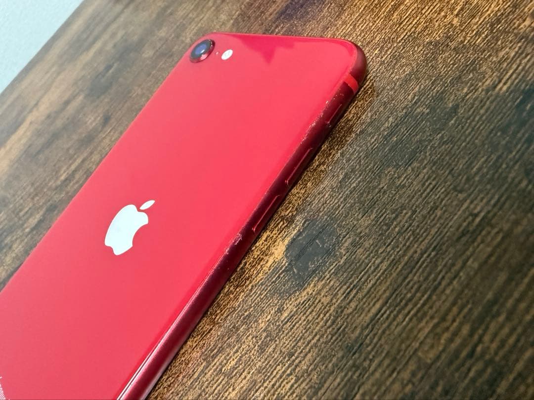 iPhoneSE 第二世代 128GB レッド - メルカリ