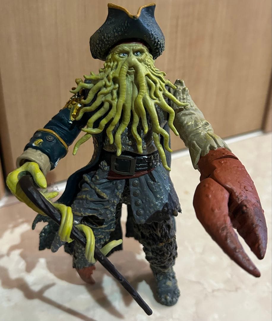 パイレーツオブカリビアンdavy jones ディヴィジョーンズ フィギュア