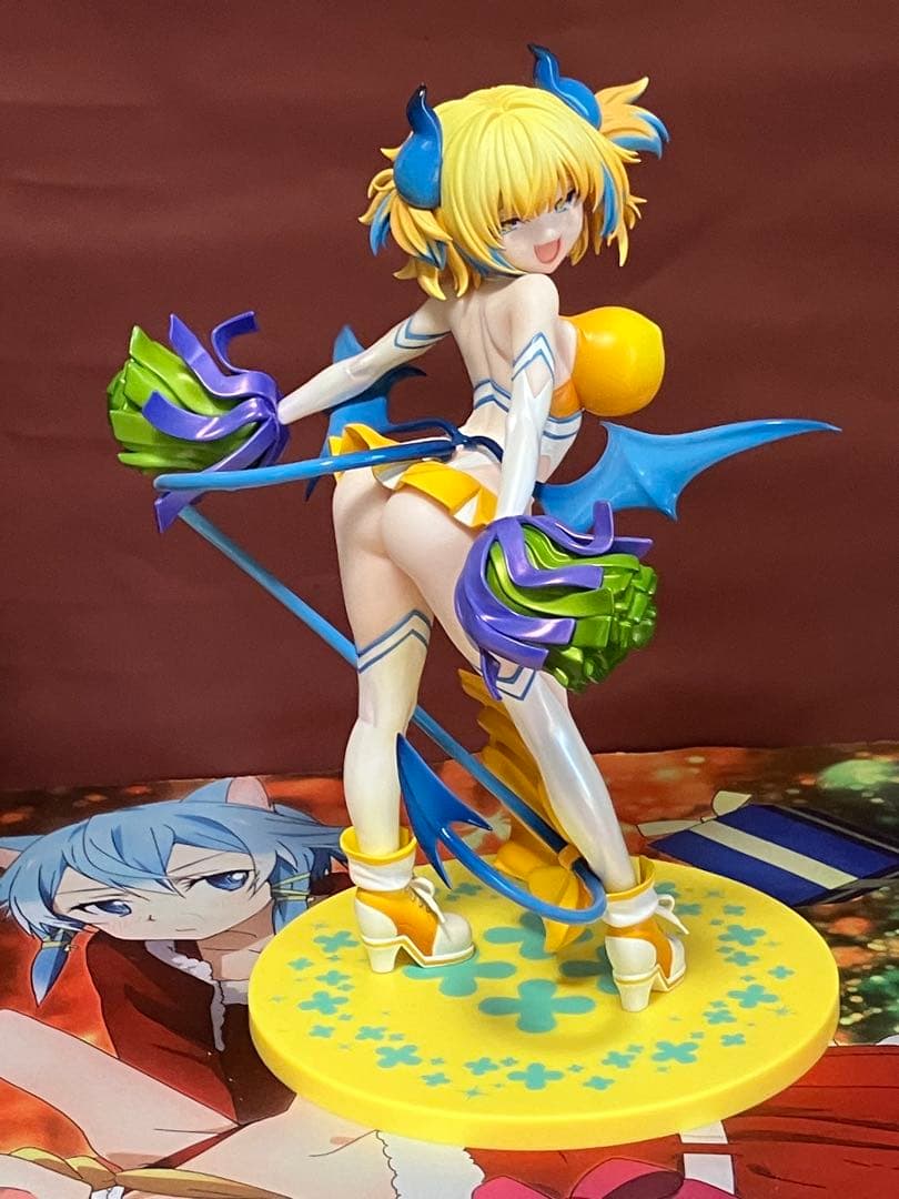 ボンバーガール パイン サキュバスチアコスver. フィギュア