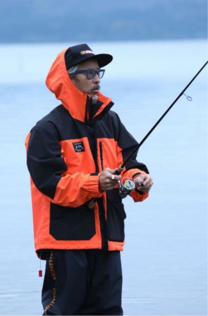 レア　チャレンジャー　マウンテンパーカー CHALLENGER チャレンジャー マウンテンパーカー オレンジ ブラック