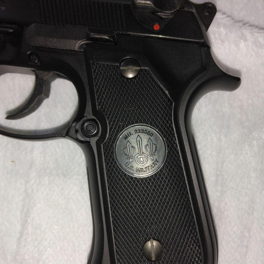 秋風セール！オマケ付き新春大特価セール！美品！気分はダイ•ハード エアガン