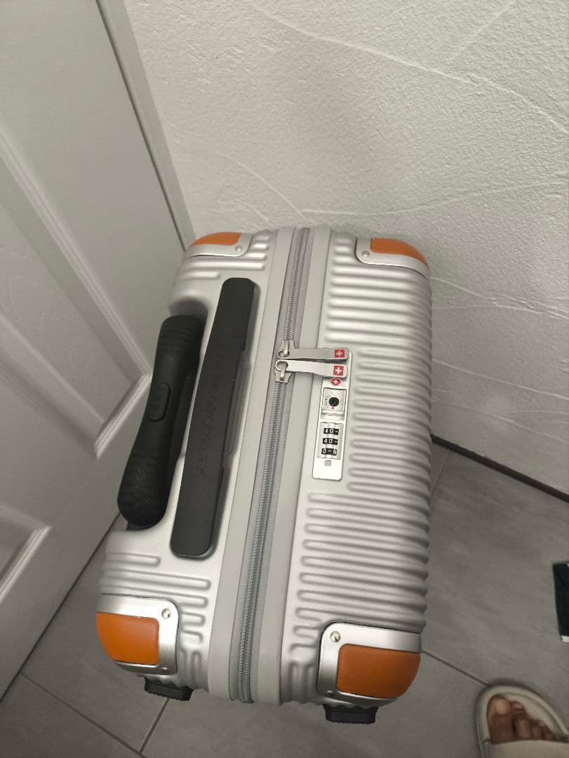 スイスミリタリー スーツケース 38.5L SM-C920 ct1740696