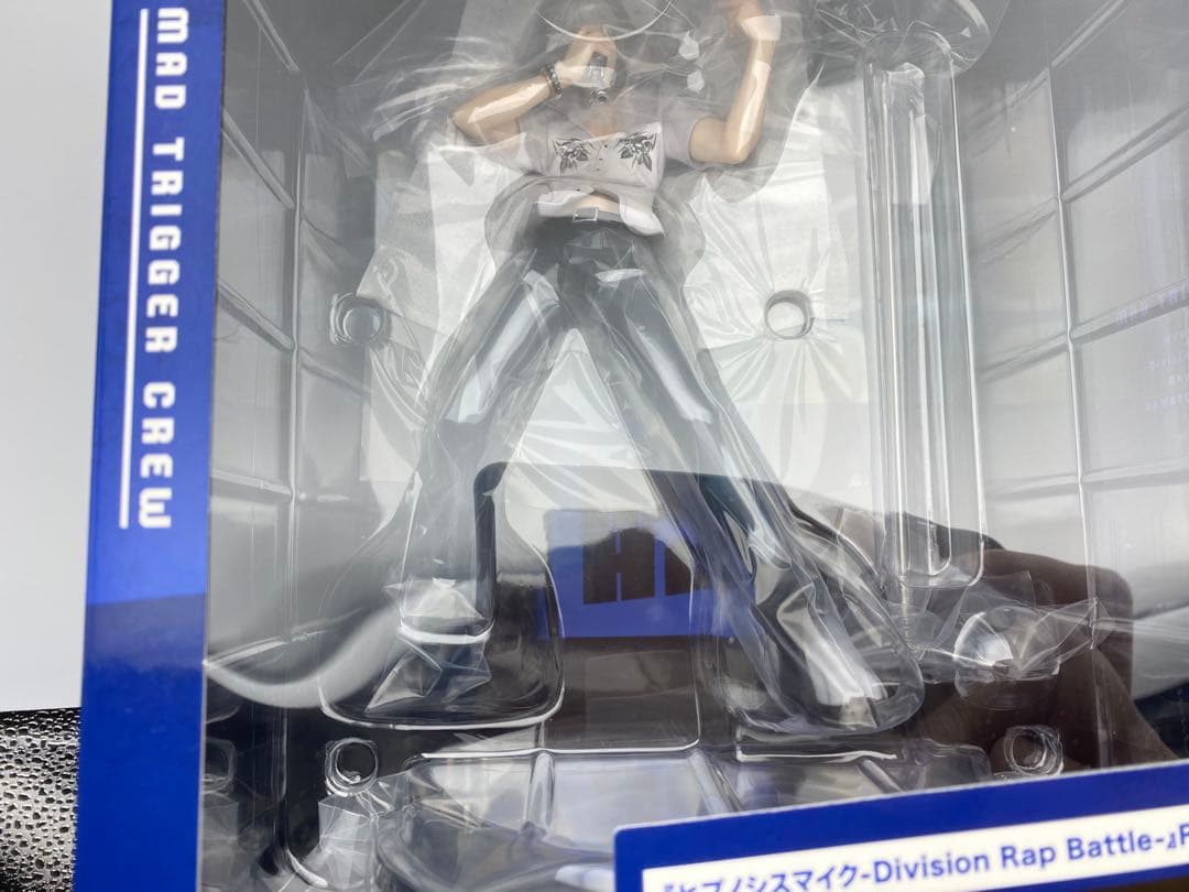 碧棺左馬刻 ANIPLEX限定フィギュア新品