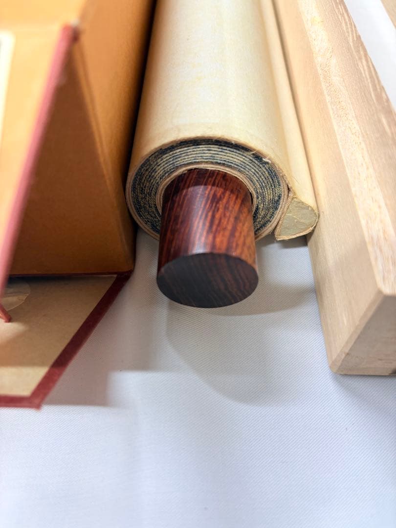 「彩色山水」　太田裕士 茶道具 掛け軸 掛軸　日本画 共箱あり