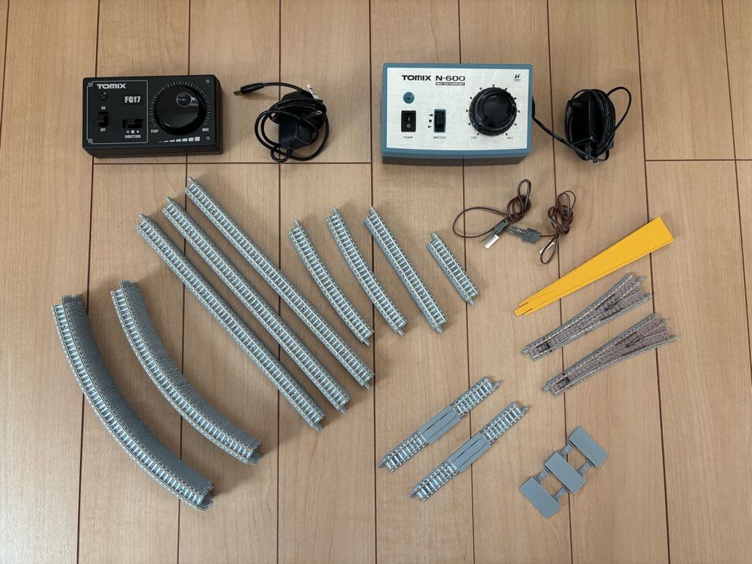 DT-PC パワーユニット2台と複線・待避線付エンドレスレールセット