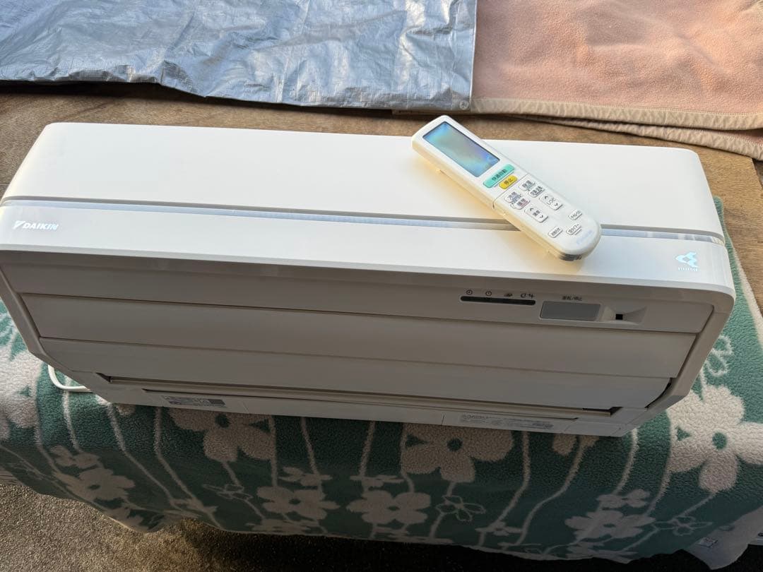 室外機も込 14畳用 ダイキン お掃除エアコン クーラー 4.0kw 200V