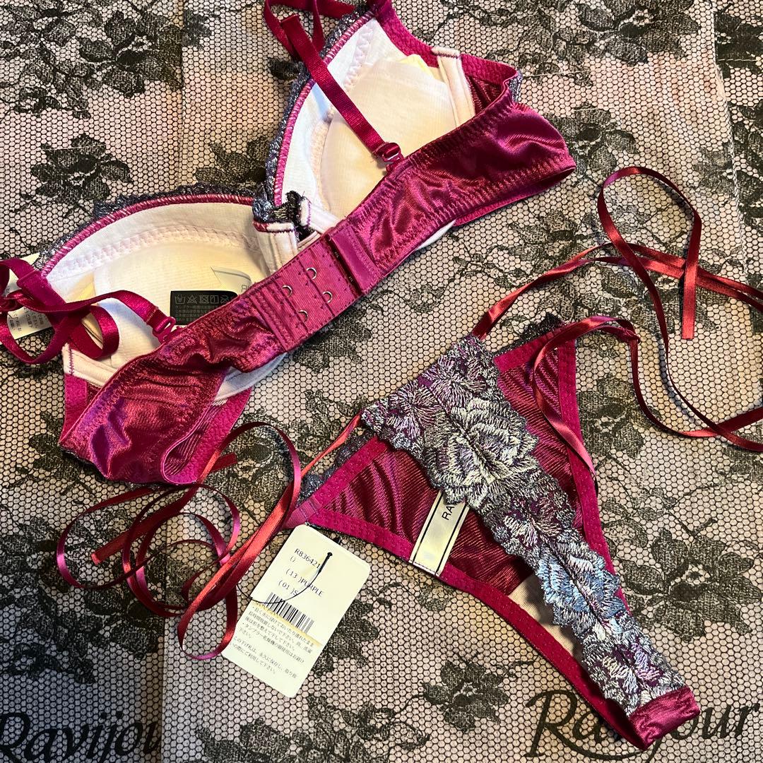 ☆Ravijour ☆sexypurple☆B70☆激レア☆TバックS