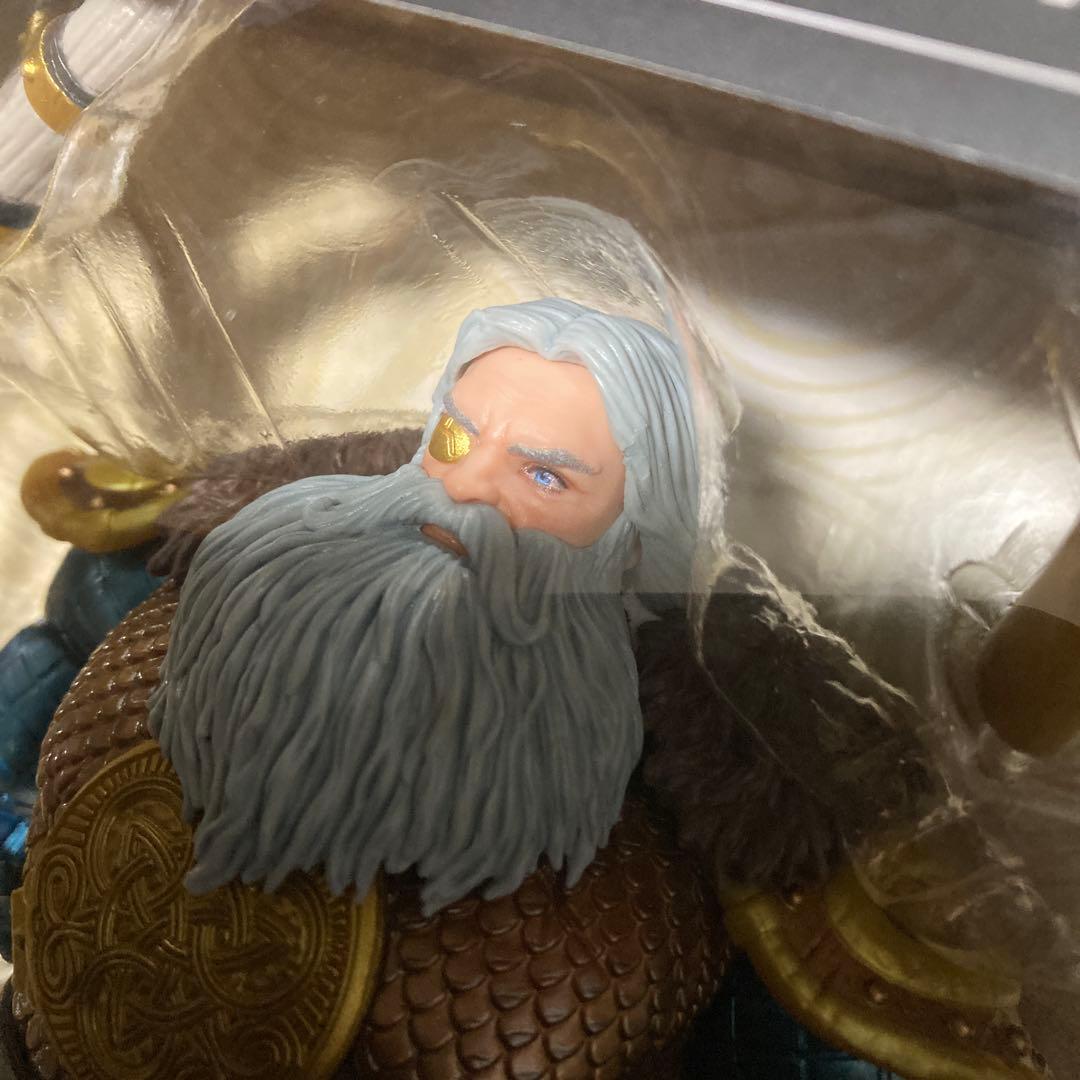 【新品未開封】 マーベルレジェンド・シリーズ 85周年記念 オーディン 完成品