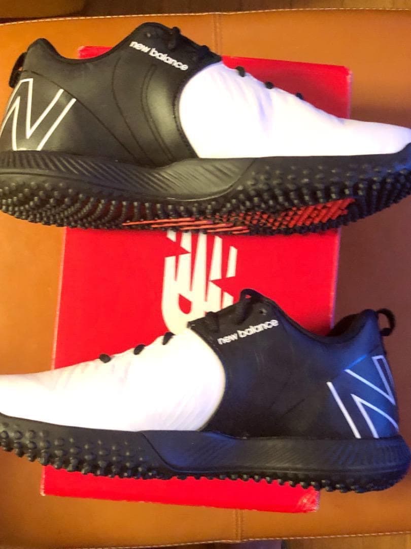 新品2026年USA限定発売☆ニューバランス☆野球トレーニングシューズ