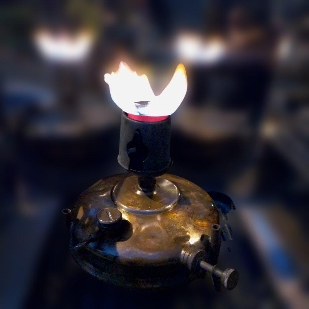 オプティマス ケロシン灯油ストーブ バーナーNO100漆塗り オプティマス ケロシン灯油ストーブ バーナーNO100漆塗り - メルカリ
