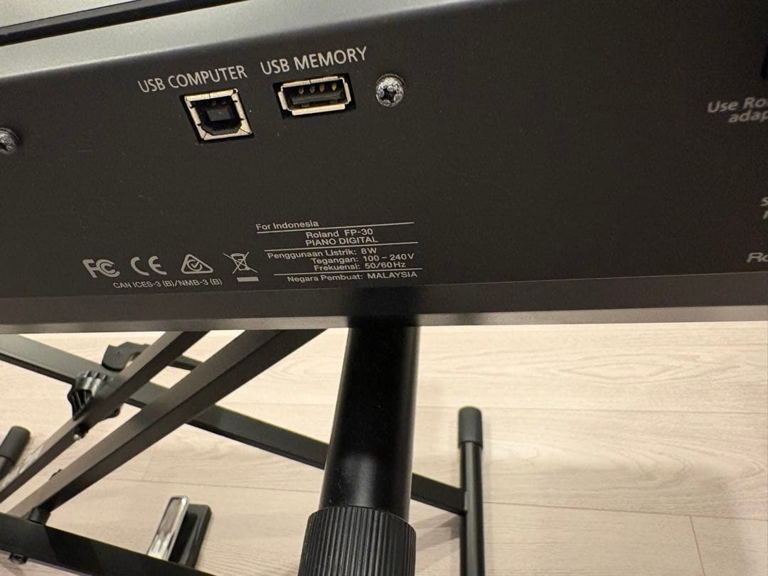 Roland 電子ピアノ 専用ケース付き FP30