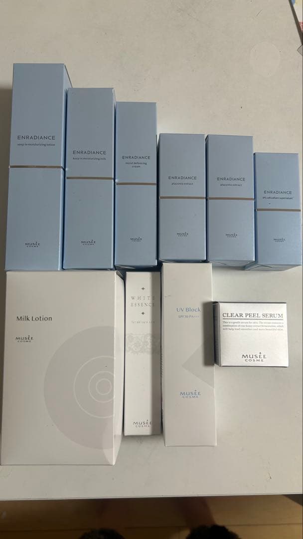さ*ら様 ミュゼコスメ スキンケアセット ミュゼコスメの新美肌理論に基づいた新スキンケアシリーズ ENRADIANCE