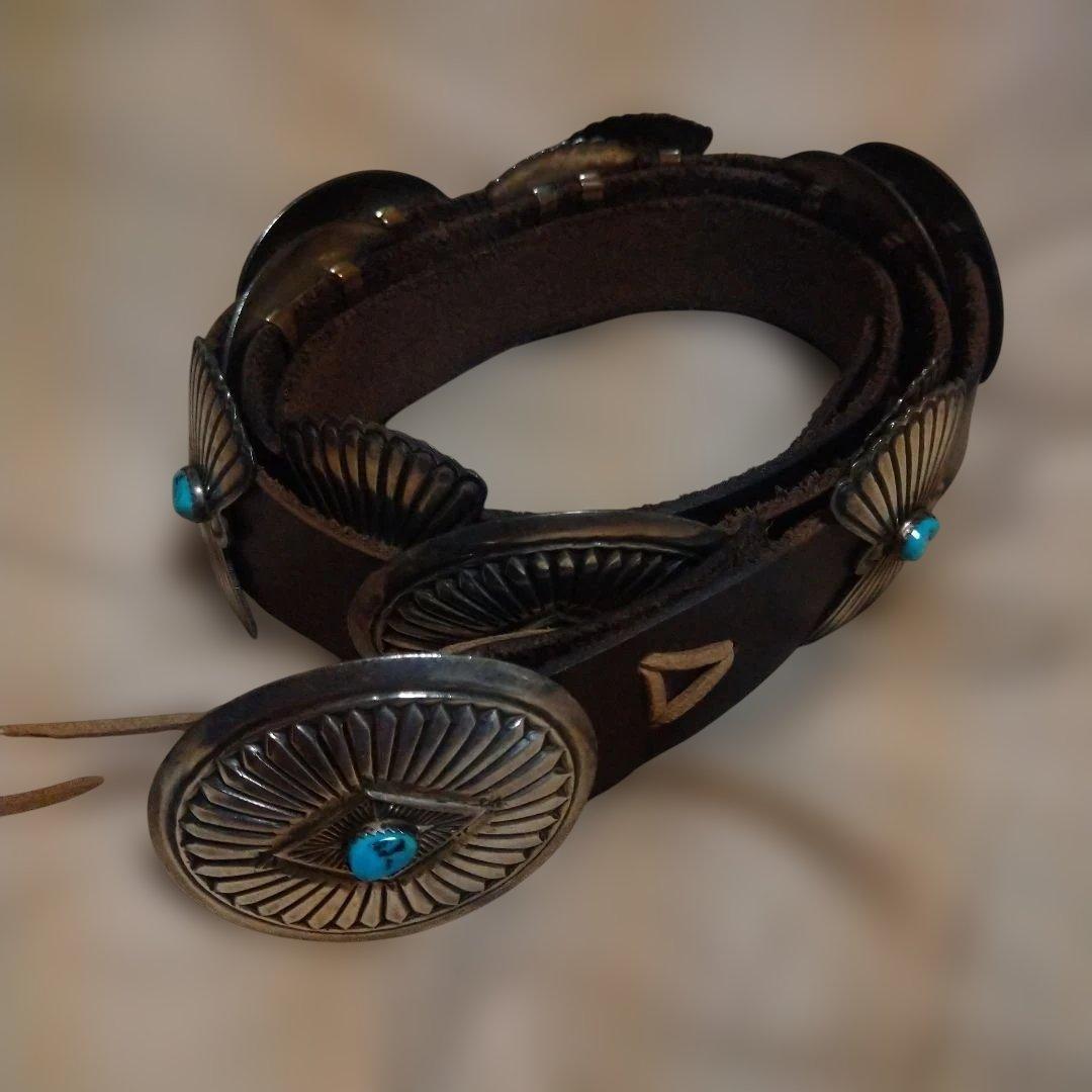 平屋ナバホ族　コンチョベルト 12連　希少 NAVAJO(ナバホ) Tom Charlie ナバホ族コンチョベルト VINTAGE ブラック