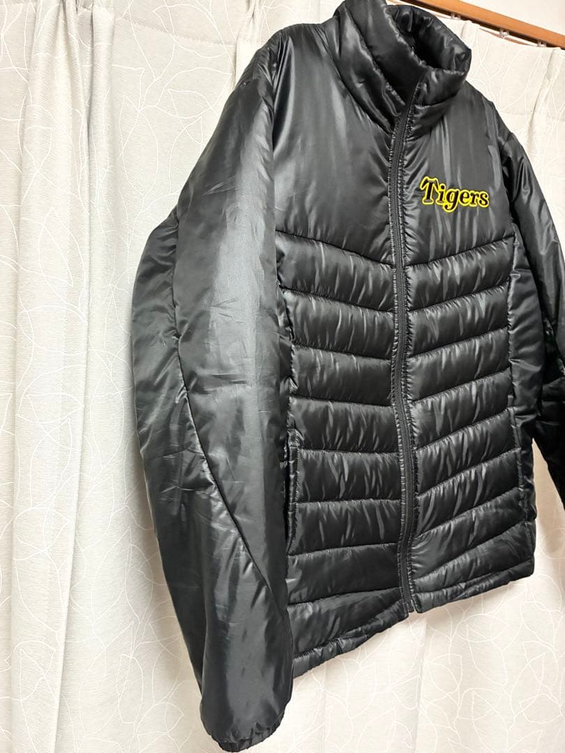 美品】ミズノ 阪神タイガース ジャケット Lサイズ 黒 ファンクラブ限定