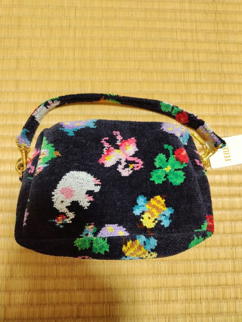 FEILER 神崎恵さん×フェイラー ファンキーフォーチュン 手付きポーチ