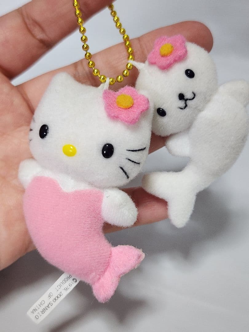 【希少品】サンリオ　HELLO KITTY　キティ　人魚　ツインチャーム