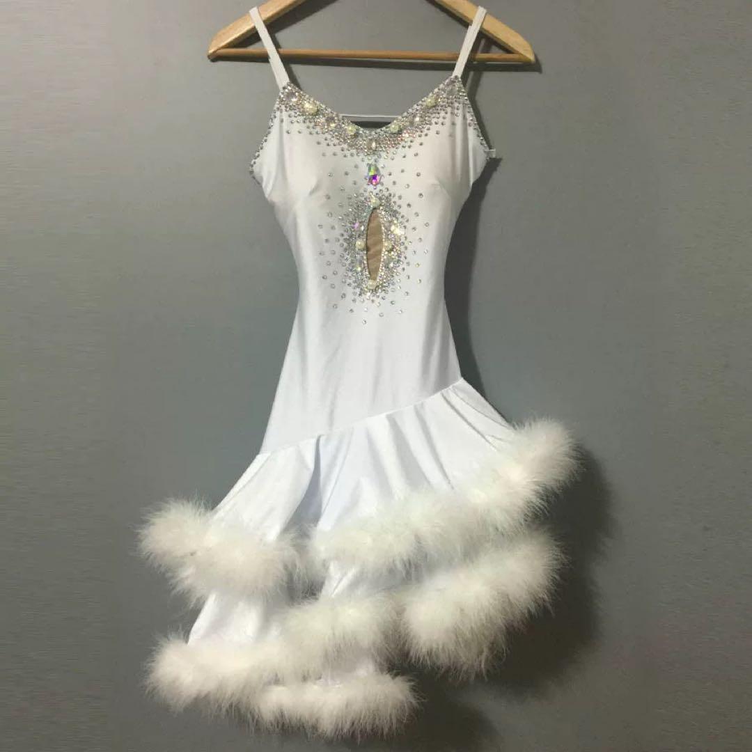 白いダンスドレス ビーズ装飾付き 社交ダンス用
