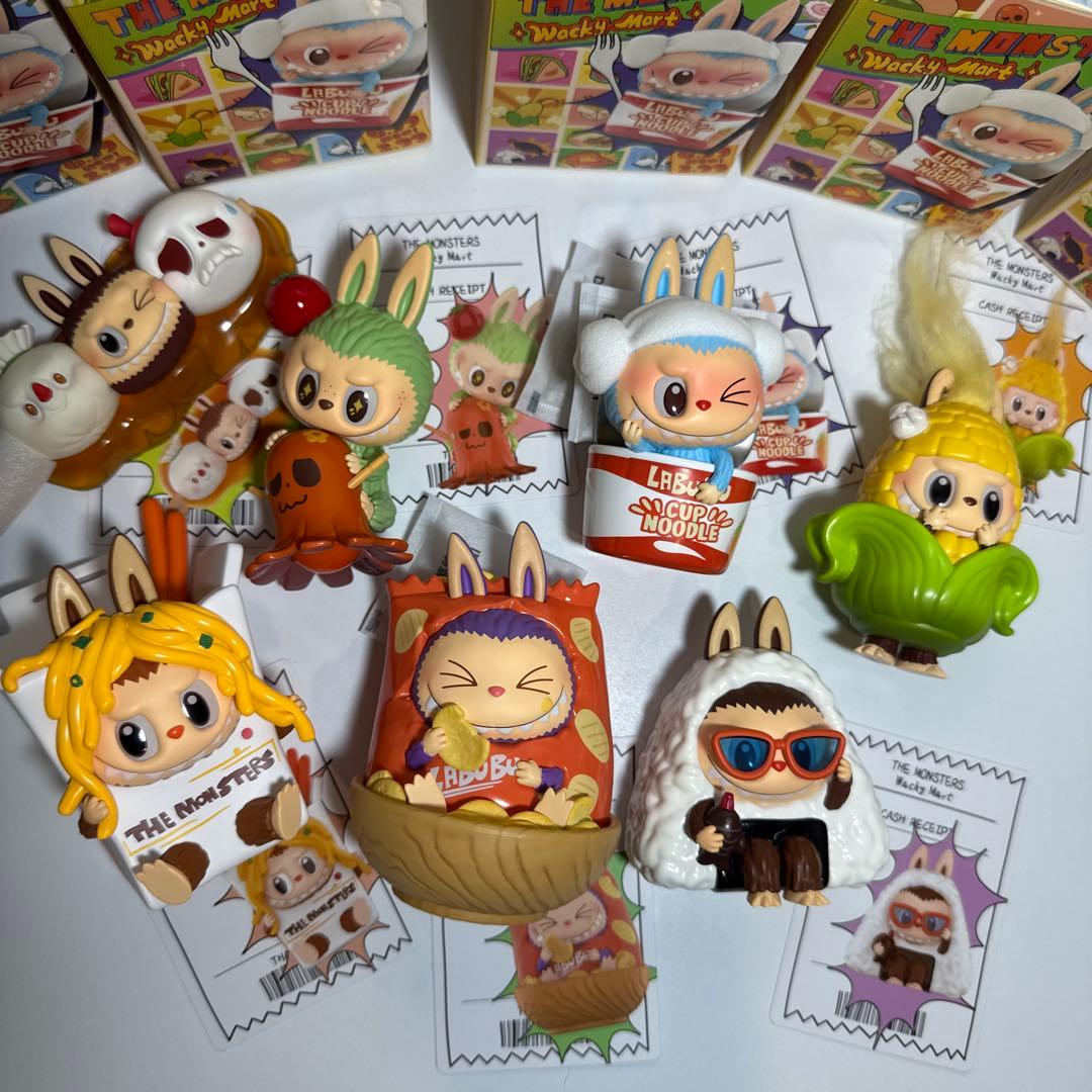 THE MONSTERS Wacky Mart フィギュアセット！7点 - メルカリ
