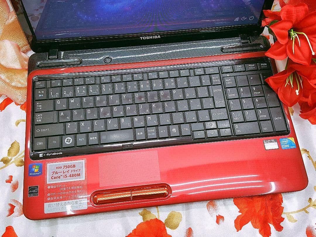 極上品/新品高速SSD256GB/DVD焼き/最新Win11/便利ソフト多数