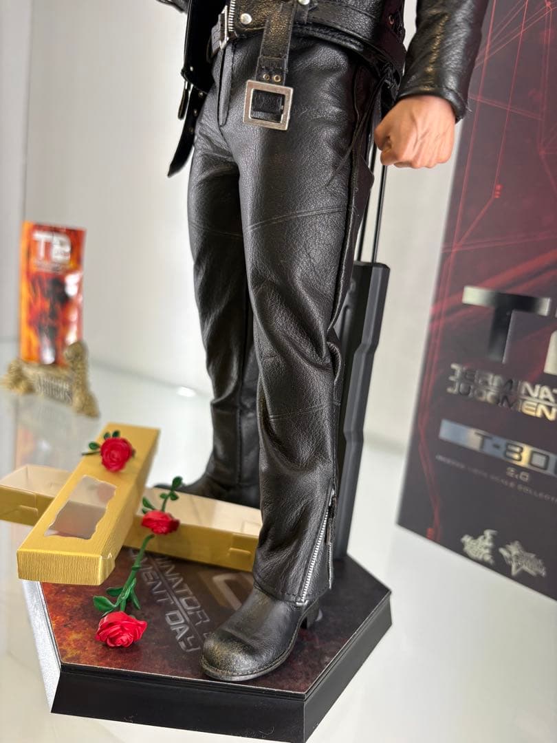 ホットトイズ ターミネーター2 T-800 2.0版