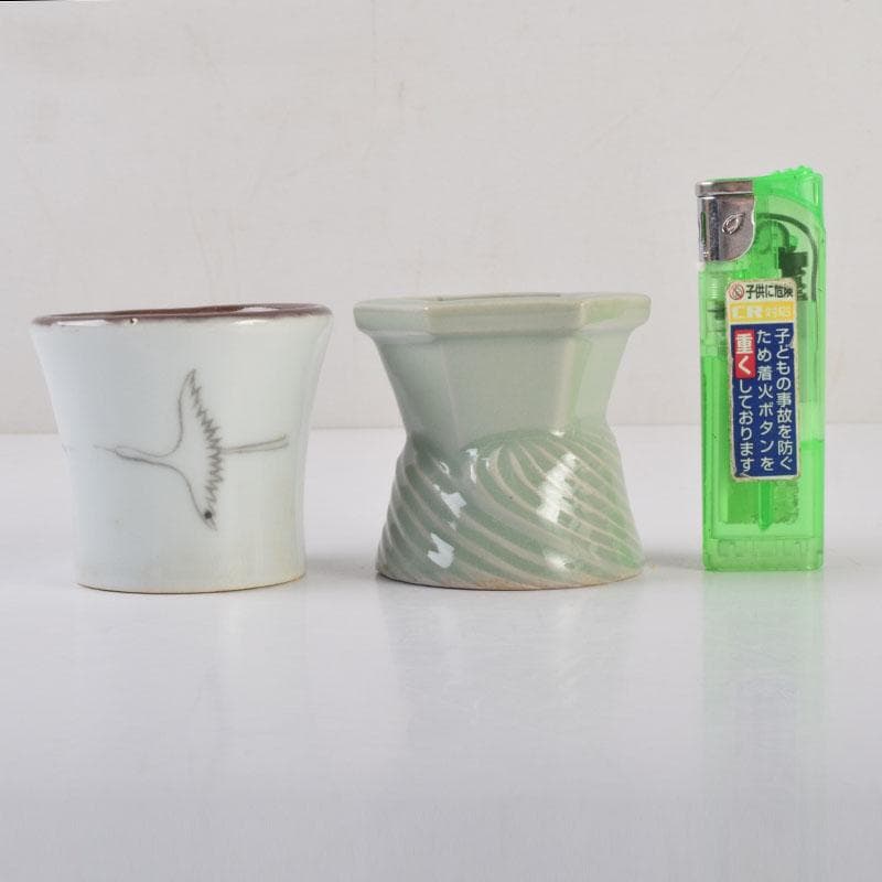 韓国美術 慶安窯 青磁白磁 鶴文 蓋置 一双 共箱 V 8649