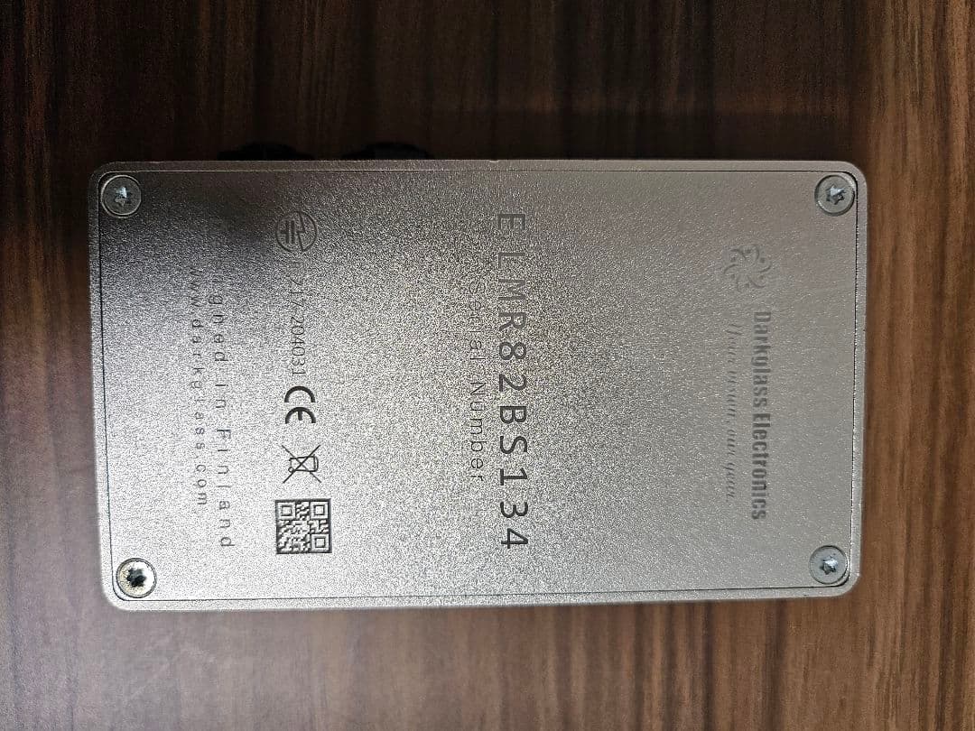 ギター Darkglass ELEMENT Cabsim Headphone Amp