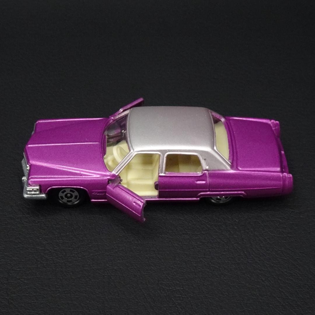 ☆トミカ 青箱 F2 日本製 キャデラック フリートウッド ブローアム 紫