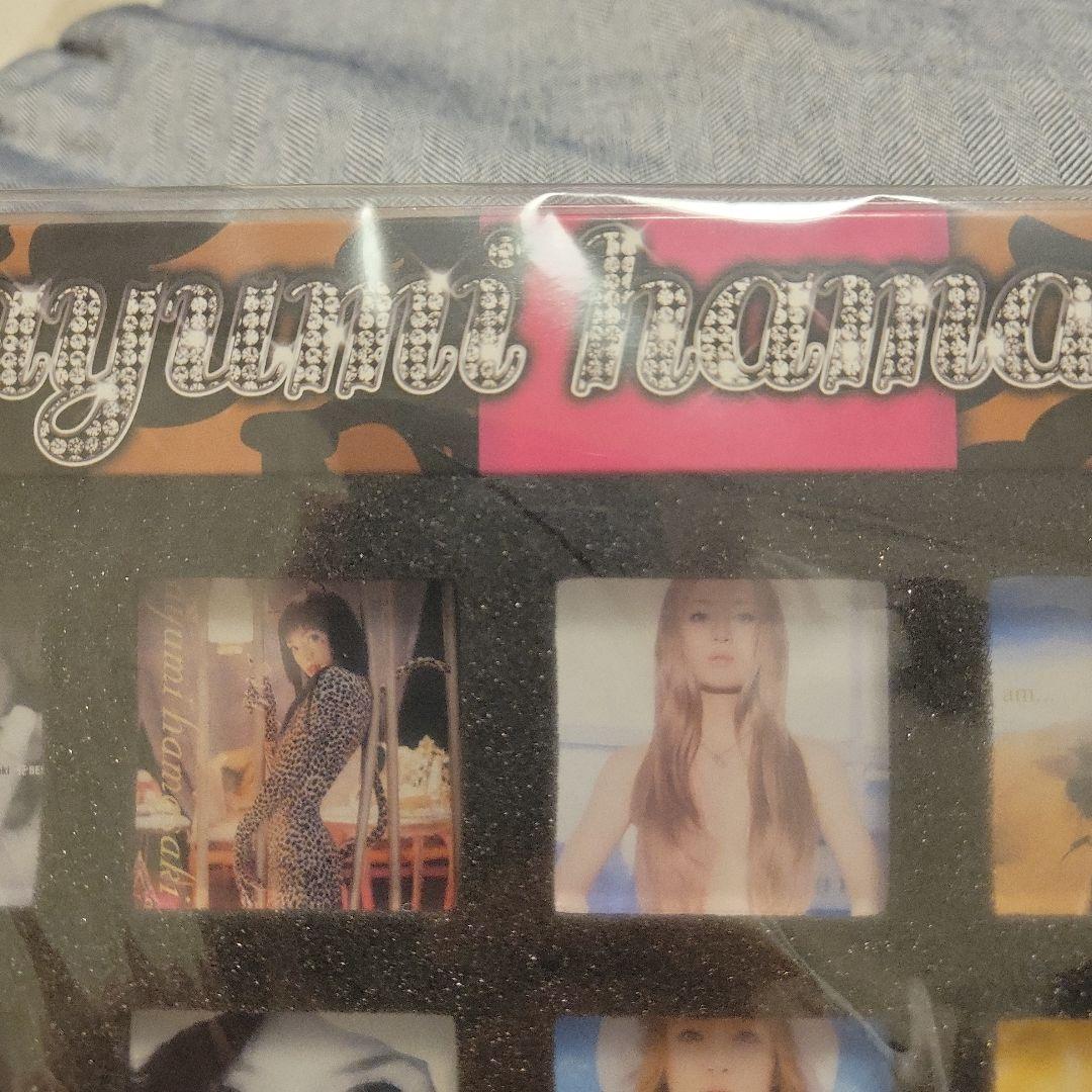 浜崎あゆみ 25th Anniversary アクリルバッジ　ポストカード付き