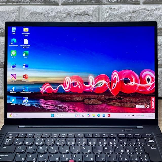 《2021年製》第11Corei7！1TB！16GB！オフィス2024！レノボ