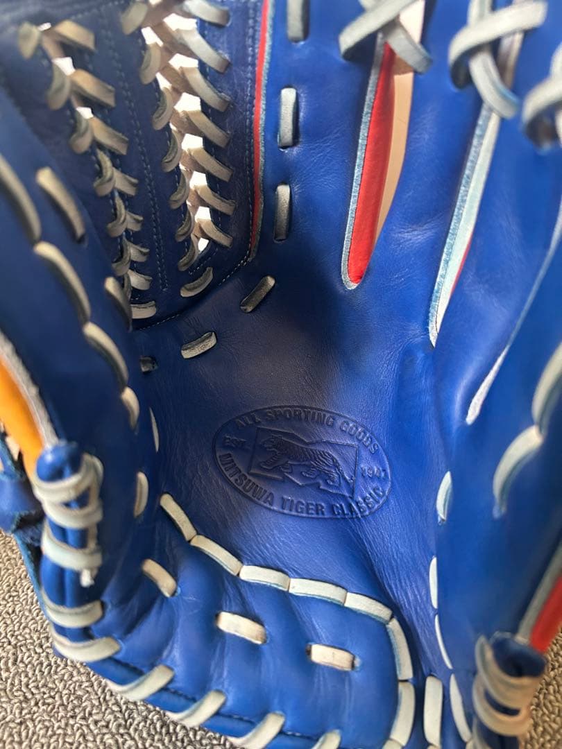 美品・早い者勝ち！2万START】ミツワタイガー限定軟式グラブ