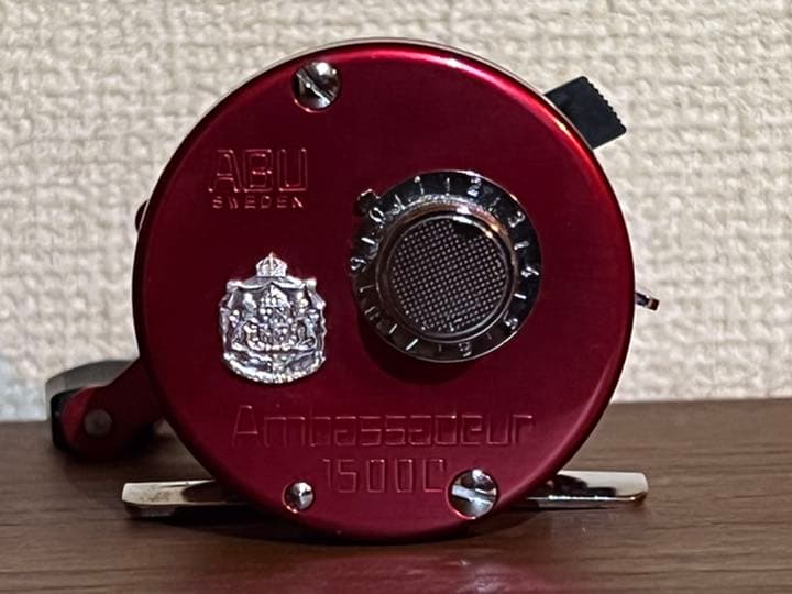 ABU Anbassadeur 1500C レッド（中古美品） ABU アブ Abu Garcia ambassadeur 1500C（RED) アンバサダー ベイト