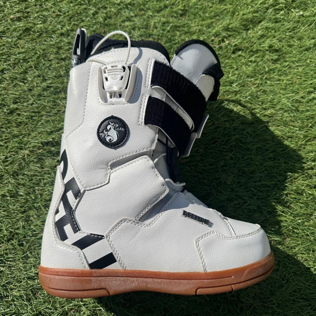 美品 21/22 DEELUXE TEAM ID LTD LARA 22.5cm