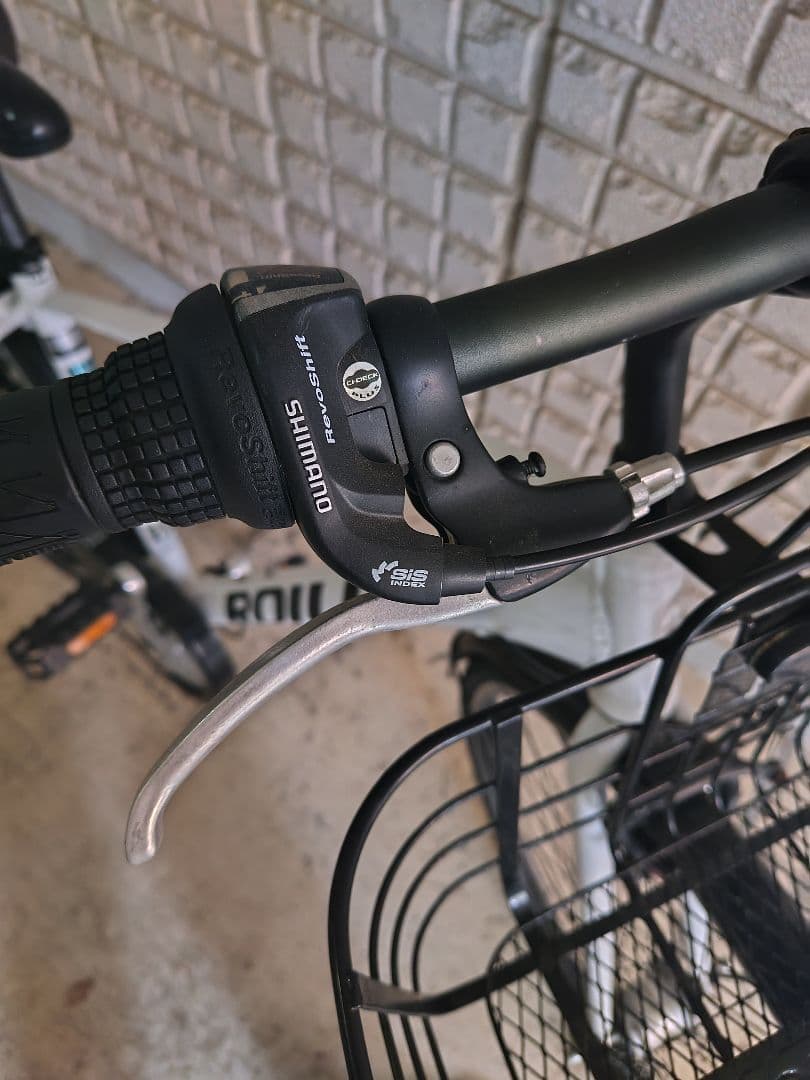 交渉中】【整備済・引き取り限定】roillo ロイロー 自転車 27インチ 白